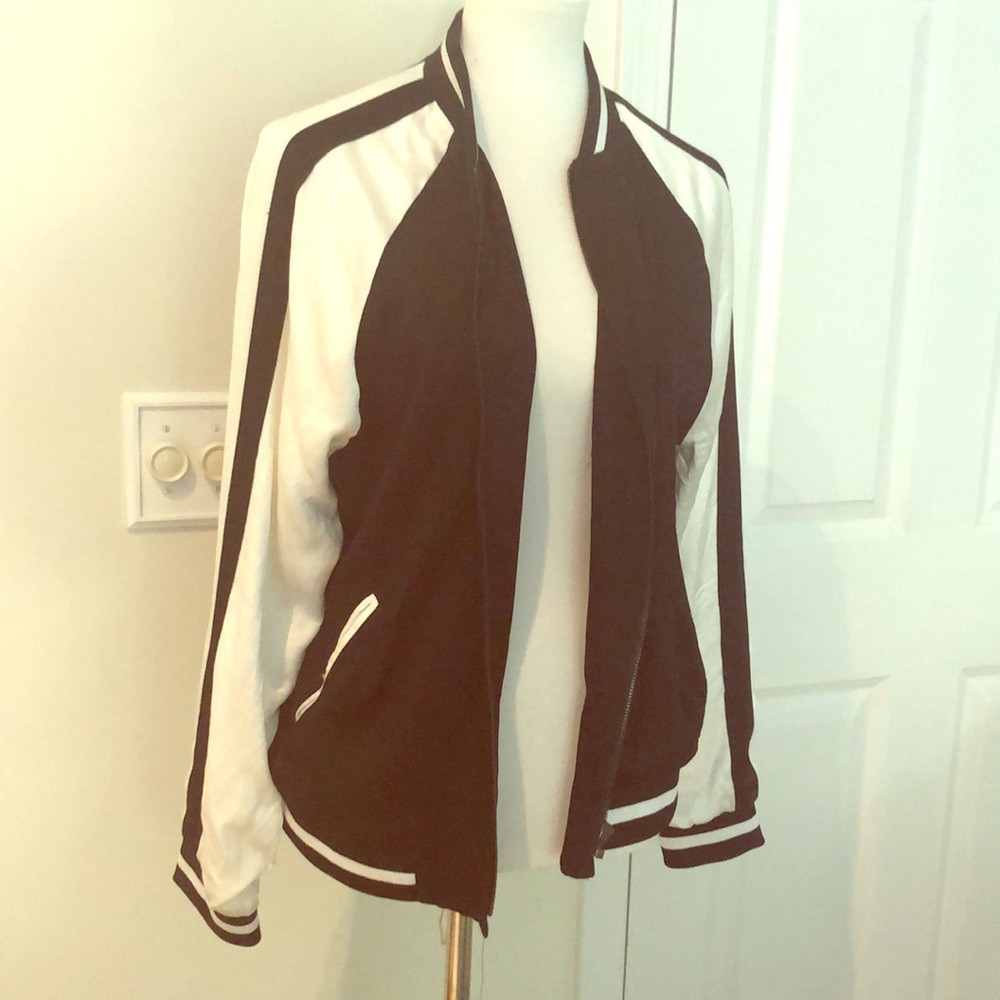 Cute Black and White Forever21 Lightweight Jacket